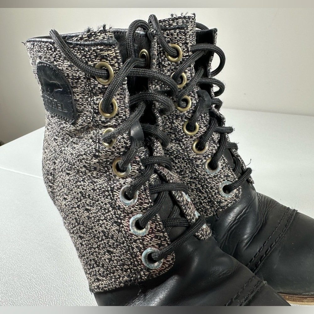 Sorel Joan of Arctic Lexie III Wedge Boots - Picture 3 of 10